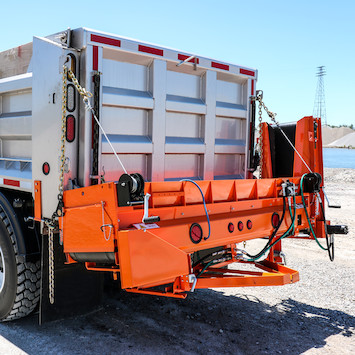 CRE-960 Series Cross Conveyor Shoulder/Berming Machines